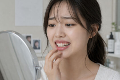 강남 거미스마일 교정 상담 — 잇몸 노출이 고민인 여성 센트럴치과 강남점